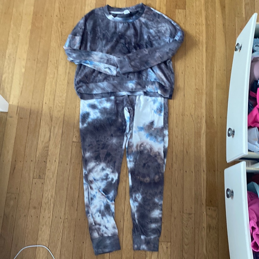 garage pajama/lounge set super soft